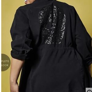 NWT Torrid LOVESICK Black Twill Anorak Jacket Sequin Heart Skull